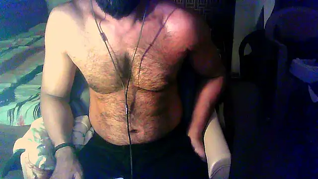 Snapshot of Vbestshow chatting on 02-11-26, 12:04 Vbestshow online show from 02-11-26, 12:04