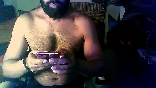 Snapshot of Vbestshow chatting on 02-17-26, 12:34 Vbestshow online show from 02-17-26, 12:34