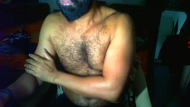 Snapshot of Vbestshow chatting on 02-21-26, 12:28 Vbestshow online show from 02-21-26, 12:28