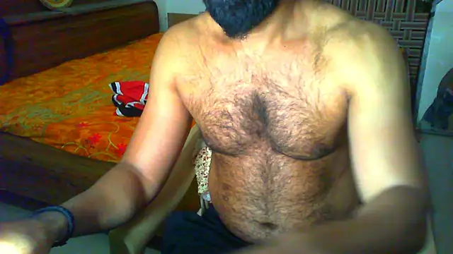 Snapshot of Vbestshow chatting on 02-25-26, 12:04 Vbestshow online show from 02-25-26, 12:04