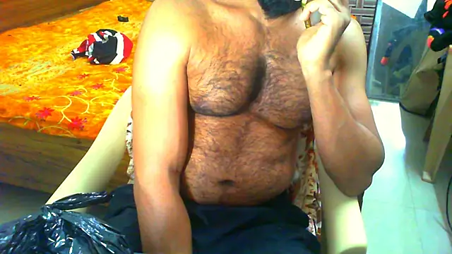 Snapshot of Vbestshow chatting on 02-27-26, 12:38 Vbestshow online show from 02-27-26, 12:38