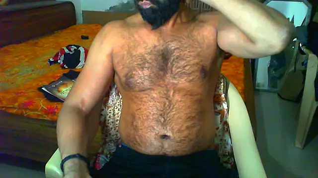 Snapshot of Vbestshow chatting on 02-28-26, 12:44 Vbestshow online show from 02-28-26, 12:44