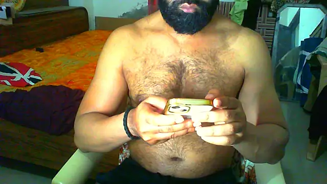 Snapshot of Vbestshow chatting on 03-16-26, 12:42 Vbestshow online show from 03-16-26, 12:42