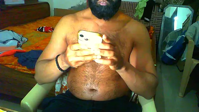 Snapshot of Vbestshow chatting on 03-23-26, 06:45 Vbestshow online show from 03-23-26, 06:45