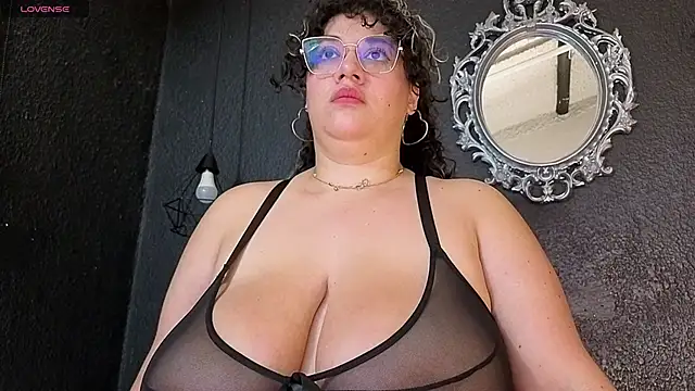 Snapshot of dulce_lf chatting on 03-08-26, 01:59 dulce lf online show from 03-08-26, 01:59