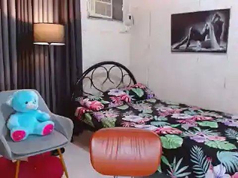 Snapshot of CumEaterLima chatting on 09-16-25, 07:20 CumEaterLima online show from 09-16-25, 07:20