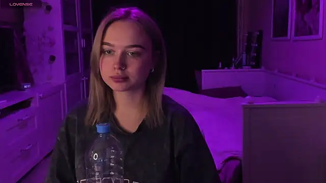 MaryDreaminess online show from 01-22-25, 08:59