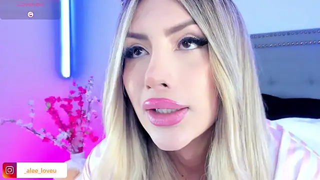 ale lovee online show from 10-17-25, 01:09