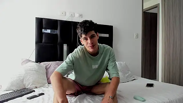 Dimitrixxx   online show from 01-20-25, 02:25