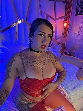 Tattooed spittingdoll online show from 04-07-26, 11:43