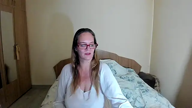 HardWildNipples online show from 10-12-25, 04:17