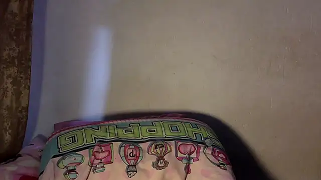 Snapshot of BOOTYBANGER24xx chatting on 12-17-24, 12:00 BOOTYBANGER24xx online show from 12-17-24, 12:00