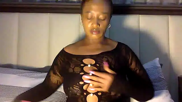 Snapshot of BOOTYBANGER24xx chatting on 01-23-25, 07:11 BOOTYBANGER24xx online show from 01-23-25, 07:11