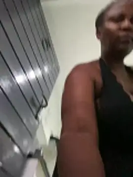 Snapshot of Sexycandyxxx chatting on 04-06-26, 04:10 Sexycandyxxx online show from 04-06-26, 04:10