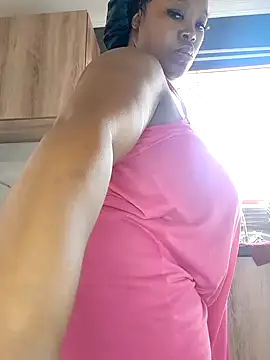 Snapshot of SWEETDOLLY29XX chatting on 12-13-24, 05:38 SWEETDOLLY29XX online show from 12-13-24, 05:38