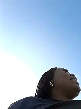 Snapshot of SWEETDOLLY29XX chatting on 03-22-25, 02:58 SWEETDOLLY29XX online show from 03-22-25, 02:58