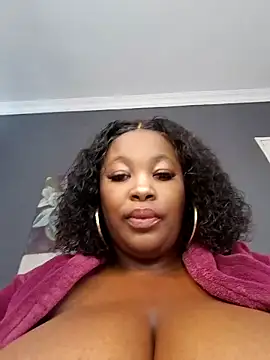 SWEETDOLLY29XX online show from 06-15-26, 10:17