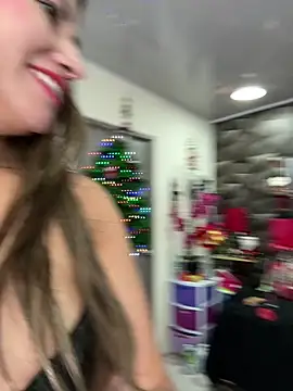 Snapshot of alexa_fiore01 chatting on 12-21-24, 03:53 alexa fiore01 online show from 12-21-24, 03:53