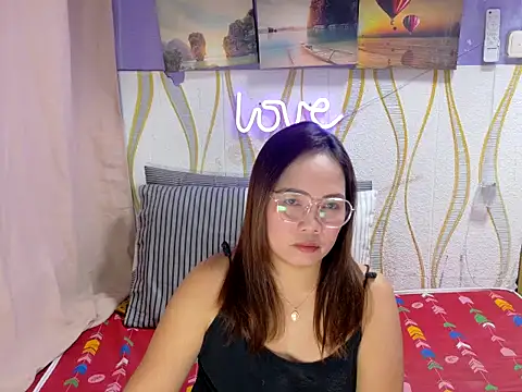 Snapshot of BURBERRY69 chatting on 03-14-26, 10:53 BURBERRY69 online show from 03-14-26, 10:53