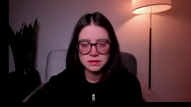 HazelKush online show from 06-11-26, 08:40