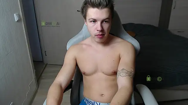 Sunny-Girl1 online show from 03-05-25, 06:33