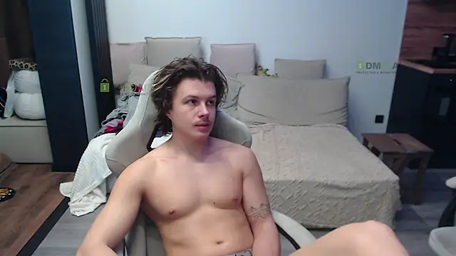 Sunny-Girl1 online show from 03-06-26, 06:54