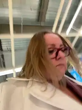 Snapshot of cplcokins34 chatting on 03-08-25, 05:22 cplcokins34 online show from 03-08-25, 05:22