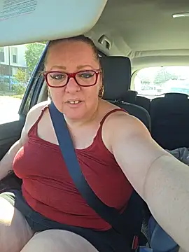 Snapshot of cplcokins34 chatting on 10-18-25, 11:11 cplcokins34 online show from 10-18-25, 11:11