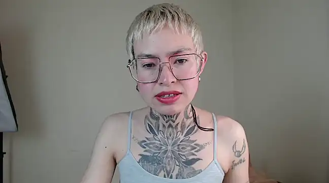 Snapshot of ArrangedFoot chatting on 01-27-25, 09:22 ArrangedFoot online show from 01-27-25, 09:22