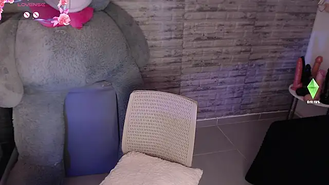 TinnaCobb online show from 03-09-26, 04:00