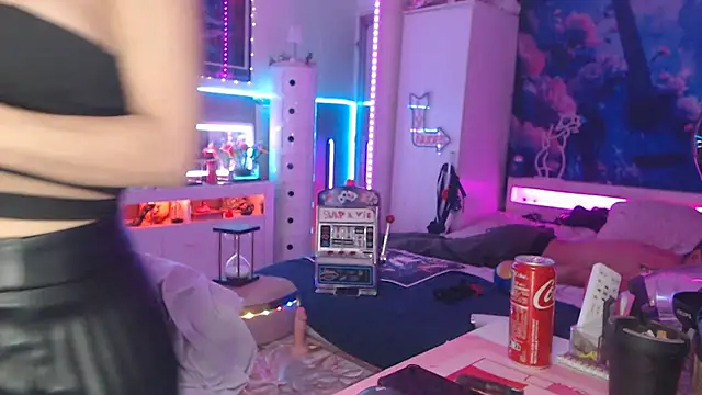 misscectito13 online show from 03-11-25, 06:53