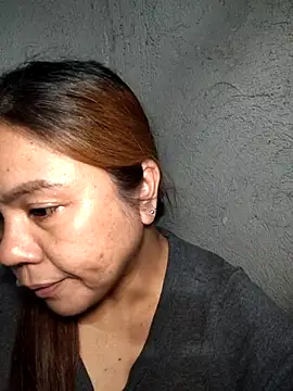 ambersmile online show from 02-25-25, 10:04