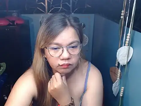 ambersmile online show from 10-31-25, 09:27