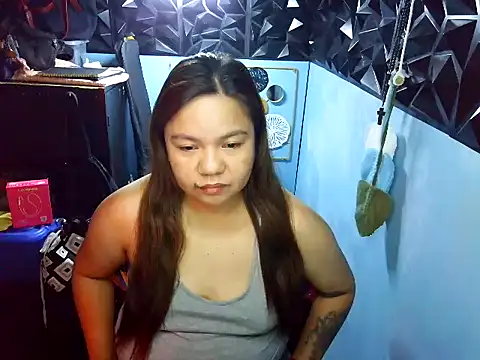 Snapshot of ambersmile chatting on 07-19-26, 06:00 ambersmile online show from 07-19-26, 06:00