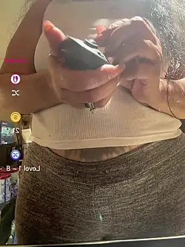 Snapshot of PichyPrettyPussy chatting on 06-29-26, 02:39 PichyPrettyPussy online show from 06-29-26, 02:39