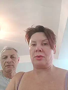  lady red  online show from 01-22-25, 08:18