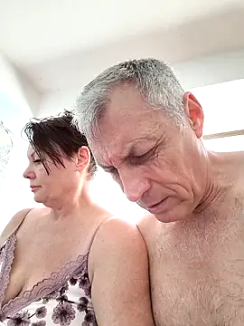  lady red  online show from 02-22-25, 08:29