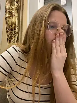 -MimmiLissa- online show from 01-19-25, 04:54