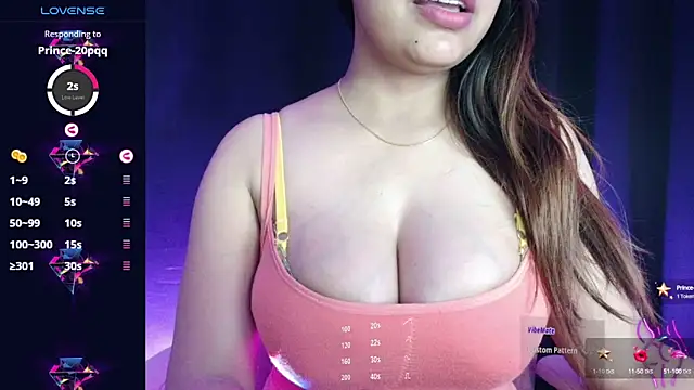 Snapshot of DesiZoya chatting on 02-23-25, 12:08 DesiZoya online show from 02-23-25, 12:08