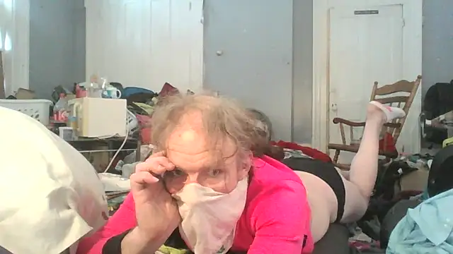 Valarie83 online show from 02-23-25, 08:44