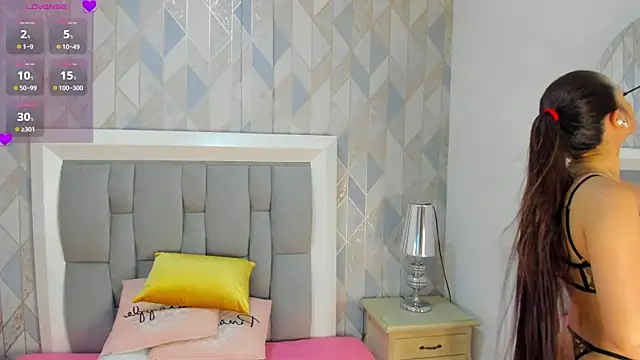 Princsgirl  online show from 03-06-26, 07:32