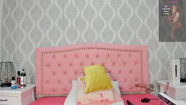 Princsgirl  online show from 06-14-26, 07:05