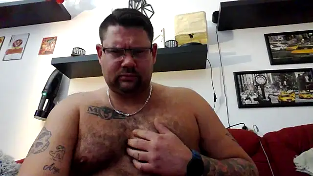 Snapshot of sexykevin17cm chatting on 04-16-26, 09:39 sexykevin17cm online show from 04-16-26, 09:39