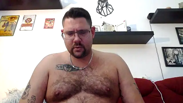 Snapshot of sexykevin17cm chatting on 05-15-26, 06:48 sexykevin17cm online show from 05-15-26, 06:48