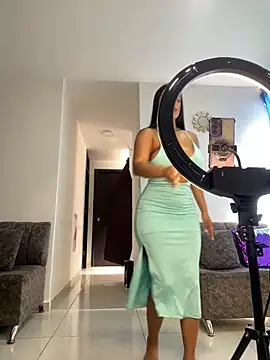 Shantal Lovee online show from 11-20-25, 06:29