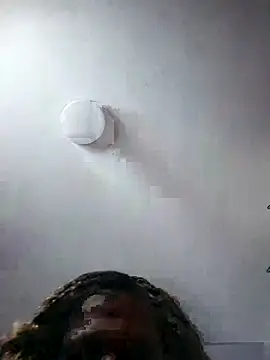 Snapshot of xiomy_ chatting on 01-12-26, 01:55 xiomy online show from 01-12-26, 01:55