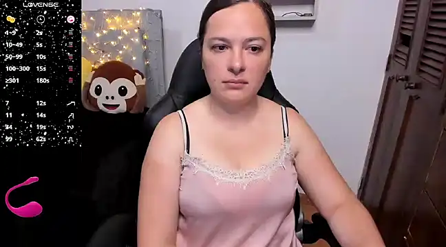 angelaagomez online show from 12-23-24, 05:54