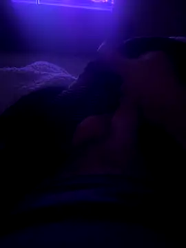 Ethanstone18 online show from 10-17-25, 02:59