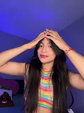 Snapshot of Sammy_pink chatting on 01-22-25, 01:53 Sammy pink online show from 01-22-25, 01:53