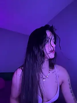 Snapshot of Sammy_pink chatting on 02-19-25, 11:25 Sammy pink online show from 02-19-25, 11:25